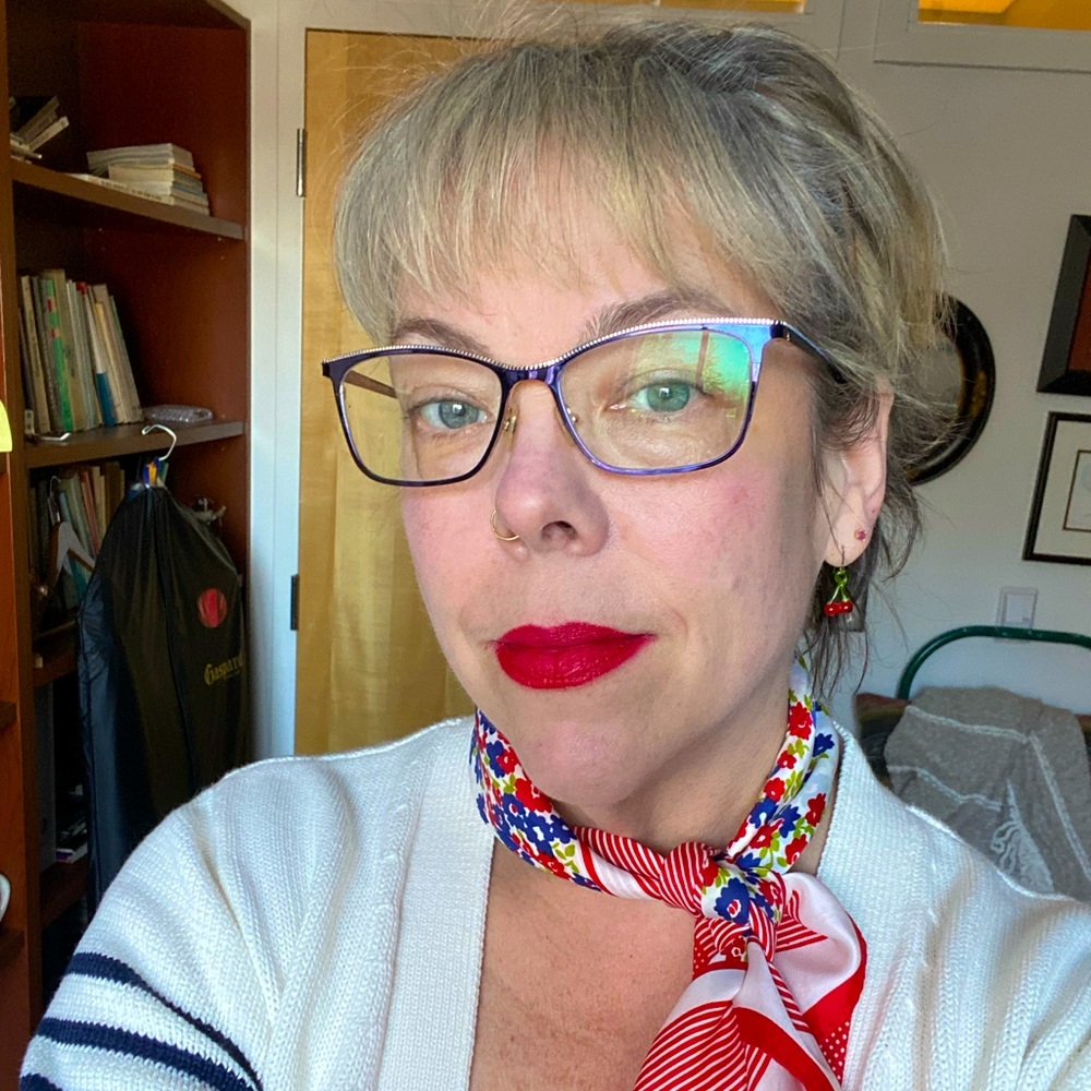 Meet your Posher, Tiffany